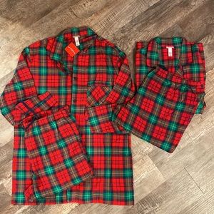 Family Christmas Pajamas - Men LT/Women L/6-9 Mo